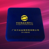 2015年3月定制　制作純金徽章、定做純金胸章、定制純金司徽