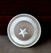 民主同盟和平20周年紀(jì)念活動慶典純銀紀(jì)念幣,銀質(zhì)紀(jì)念章