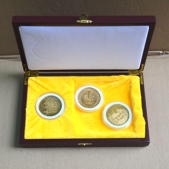 佛山定紀(jì)念幣高檔金幣,高檔銀幣,金銀紀(jì)念幣,金銀紀(jì)念章