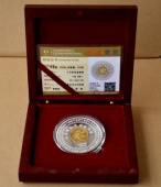 深圳傳奇服裝公司銀鑲金紀(jì)念幣訂制,銀鑲金紀(jì)念章訂制